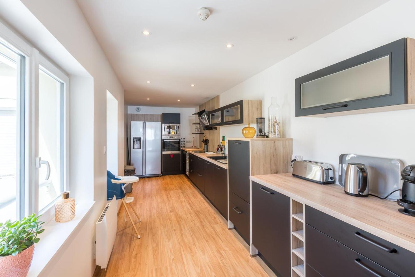 Les Pieds Dans L'Eau - Bel Appartement - Vue Mer Cancale Exterior photo