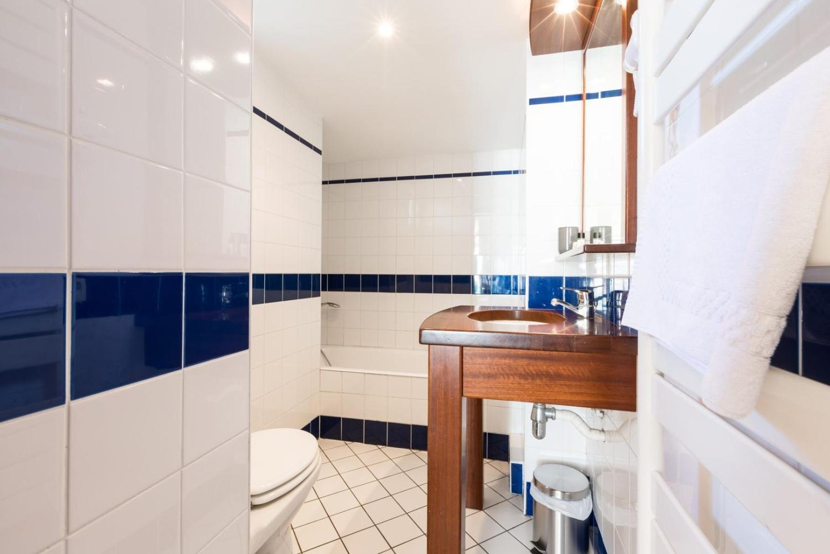 Les Pieds Dans L'Eau - Bel Appartement - Vue Mer Cancale Exterior photo