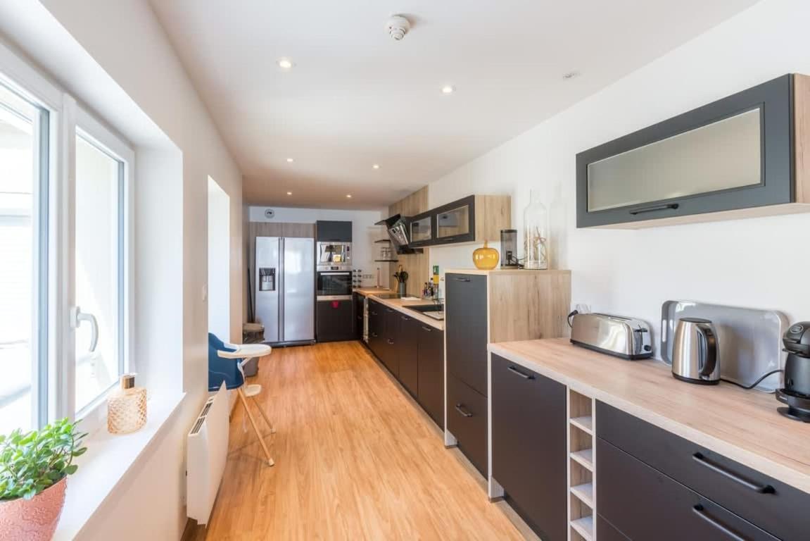 Les Pieds Dans L'Eau - Bel Appartement - Vue Mer Cancale Exterior photo